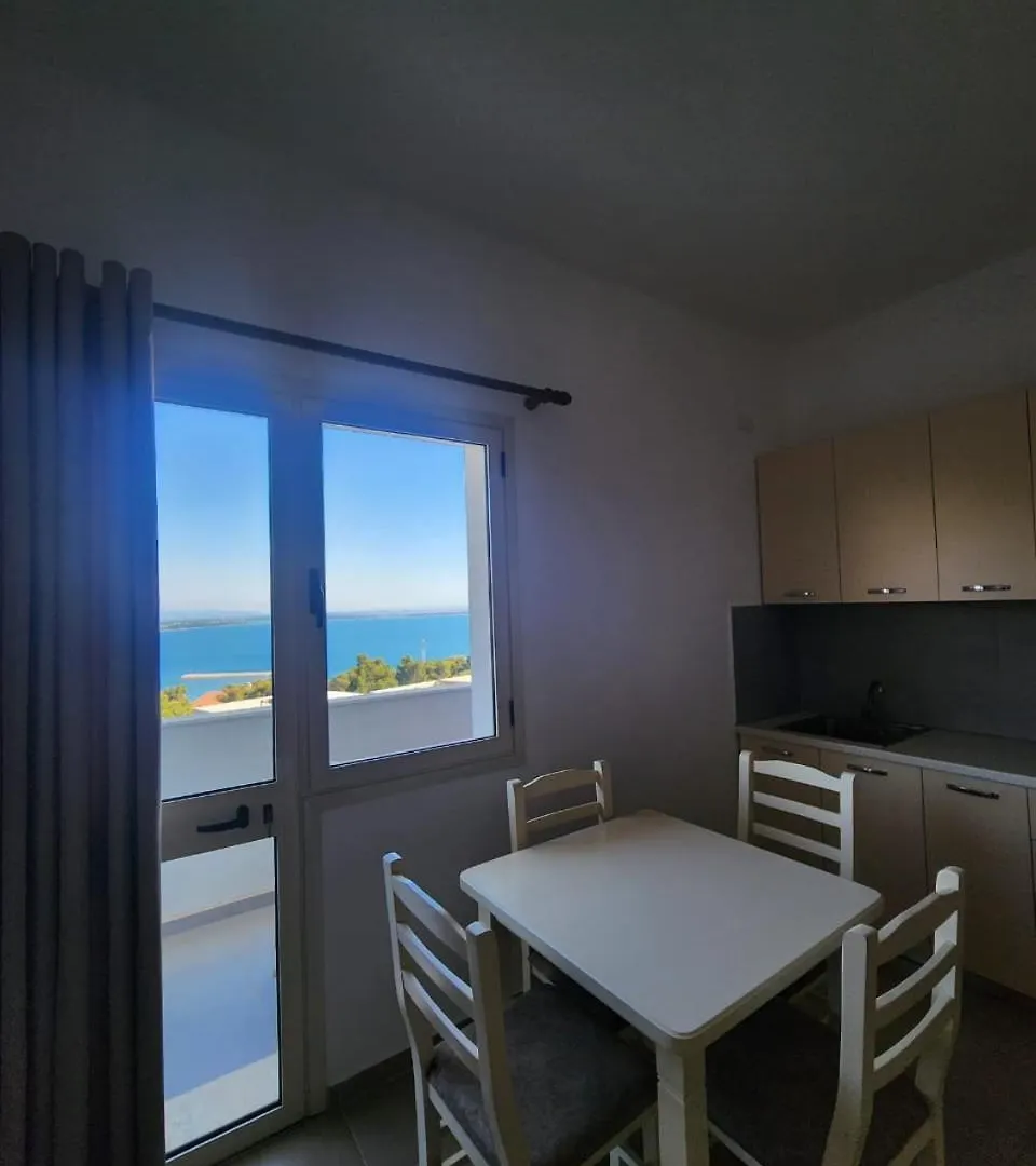 Villa Apet 27 Shëngjin 아파트호텔