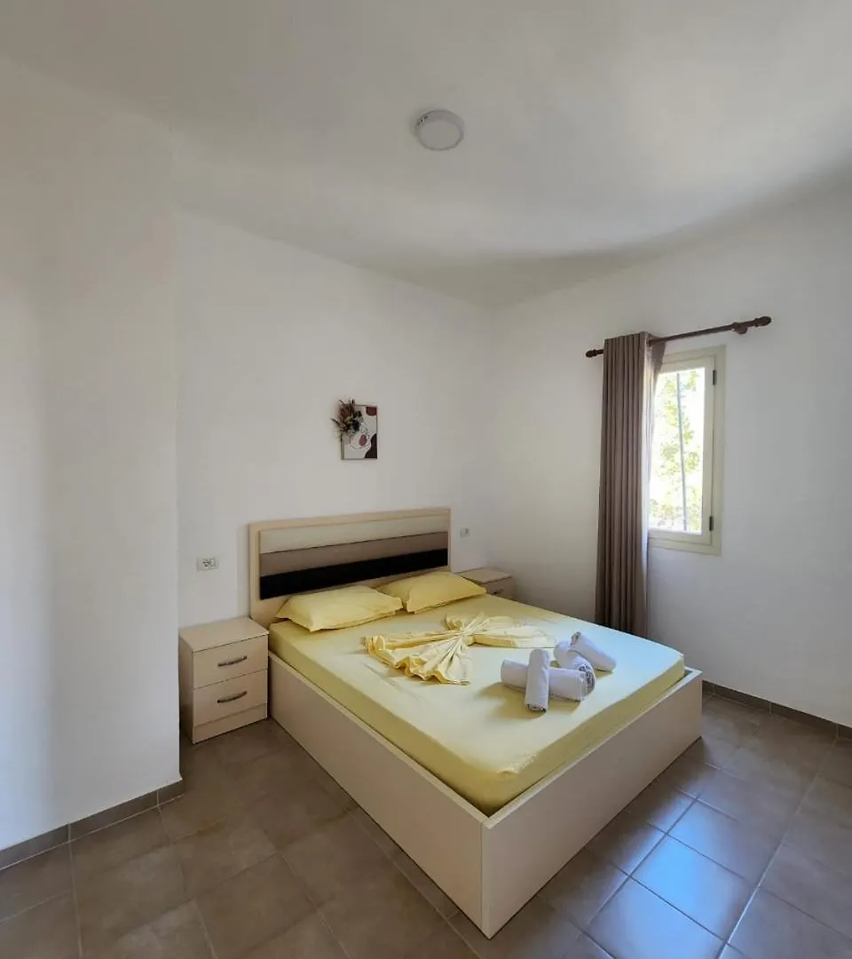 Villa Apet 27 Shëngjin
